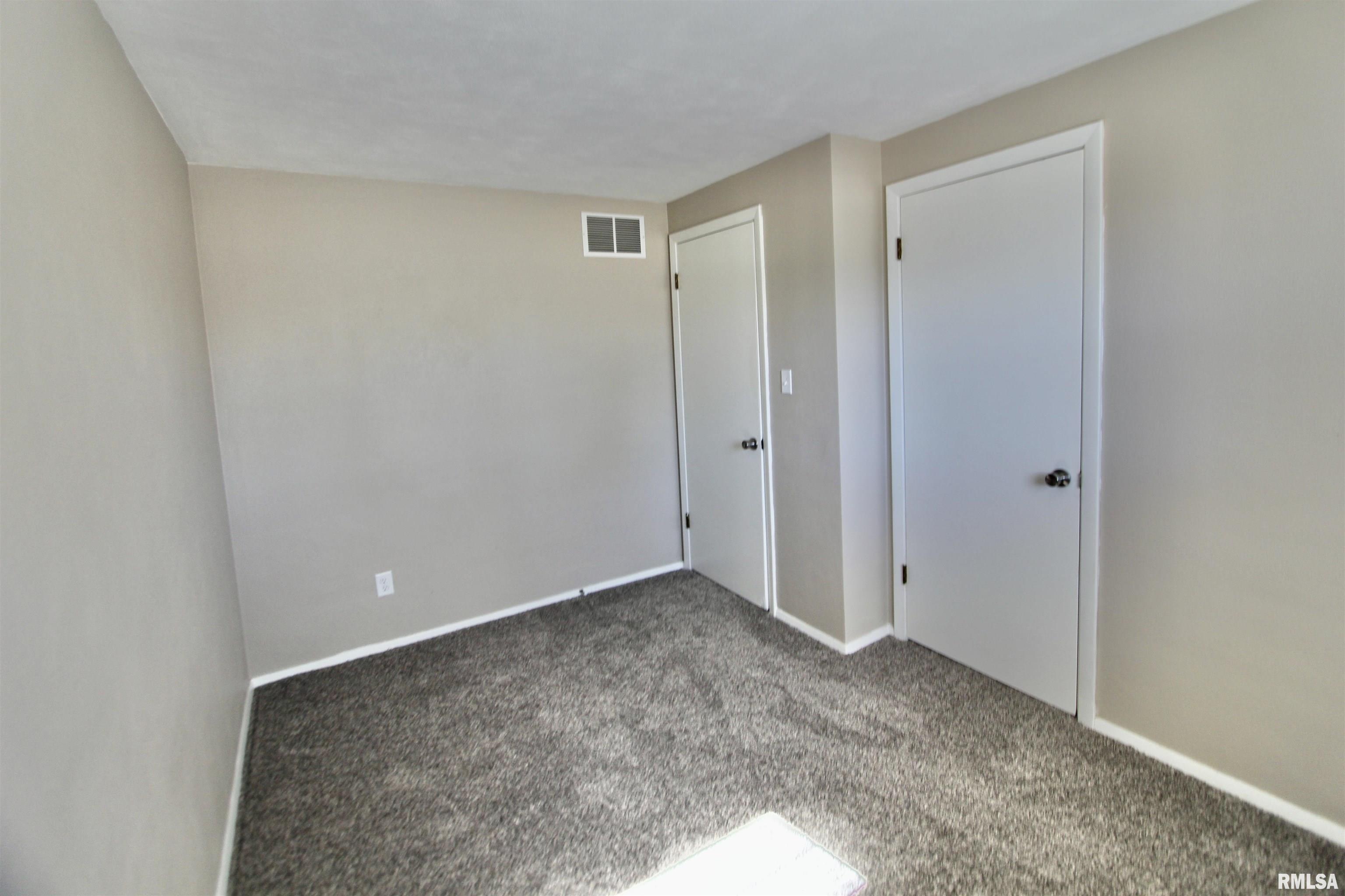 5227 West Airways Road Peoria, IL 61607 - Photo 38 of 55