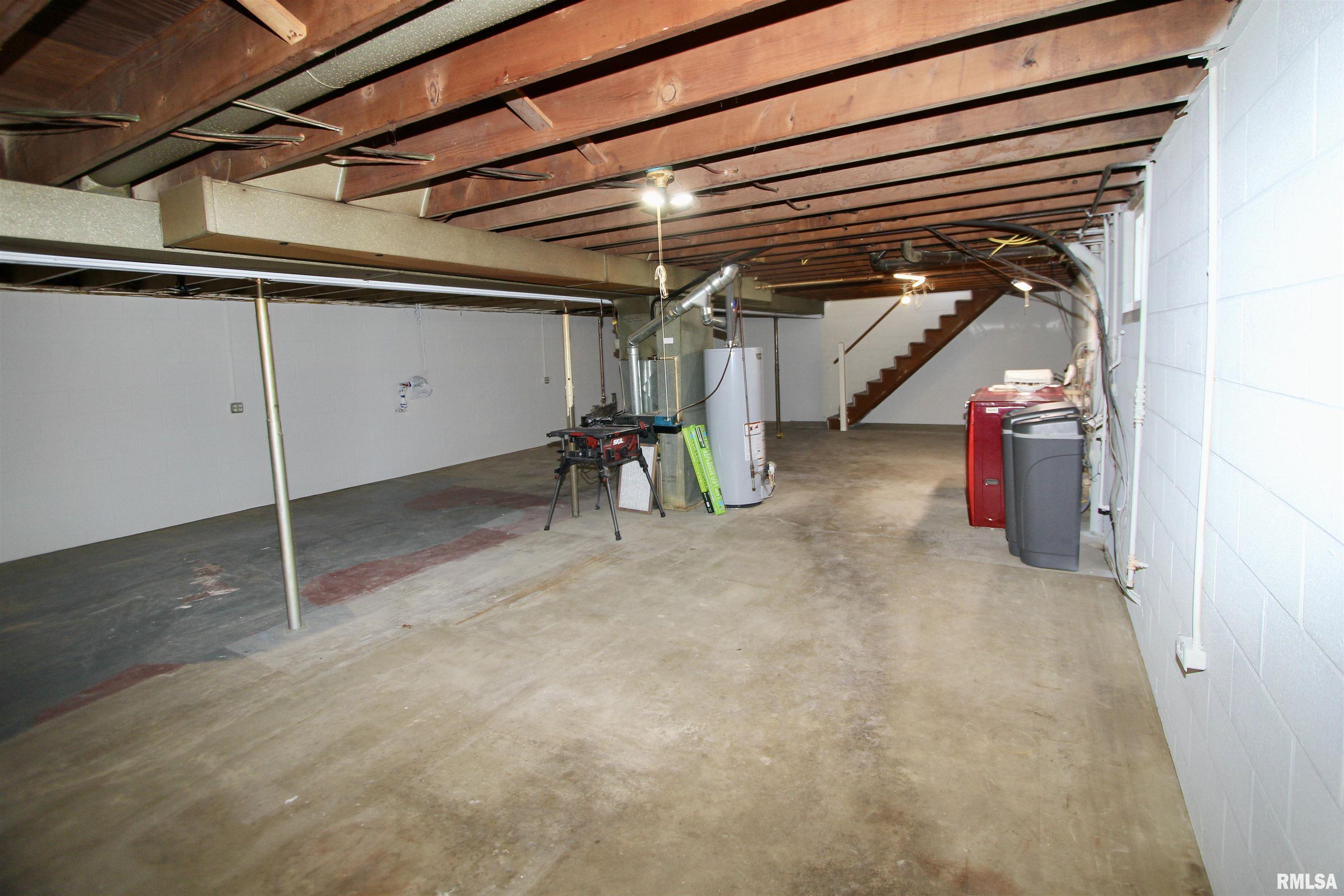 5227 West Airways Road Peoria, IL 61607 - Photo 44 of 55