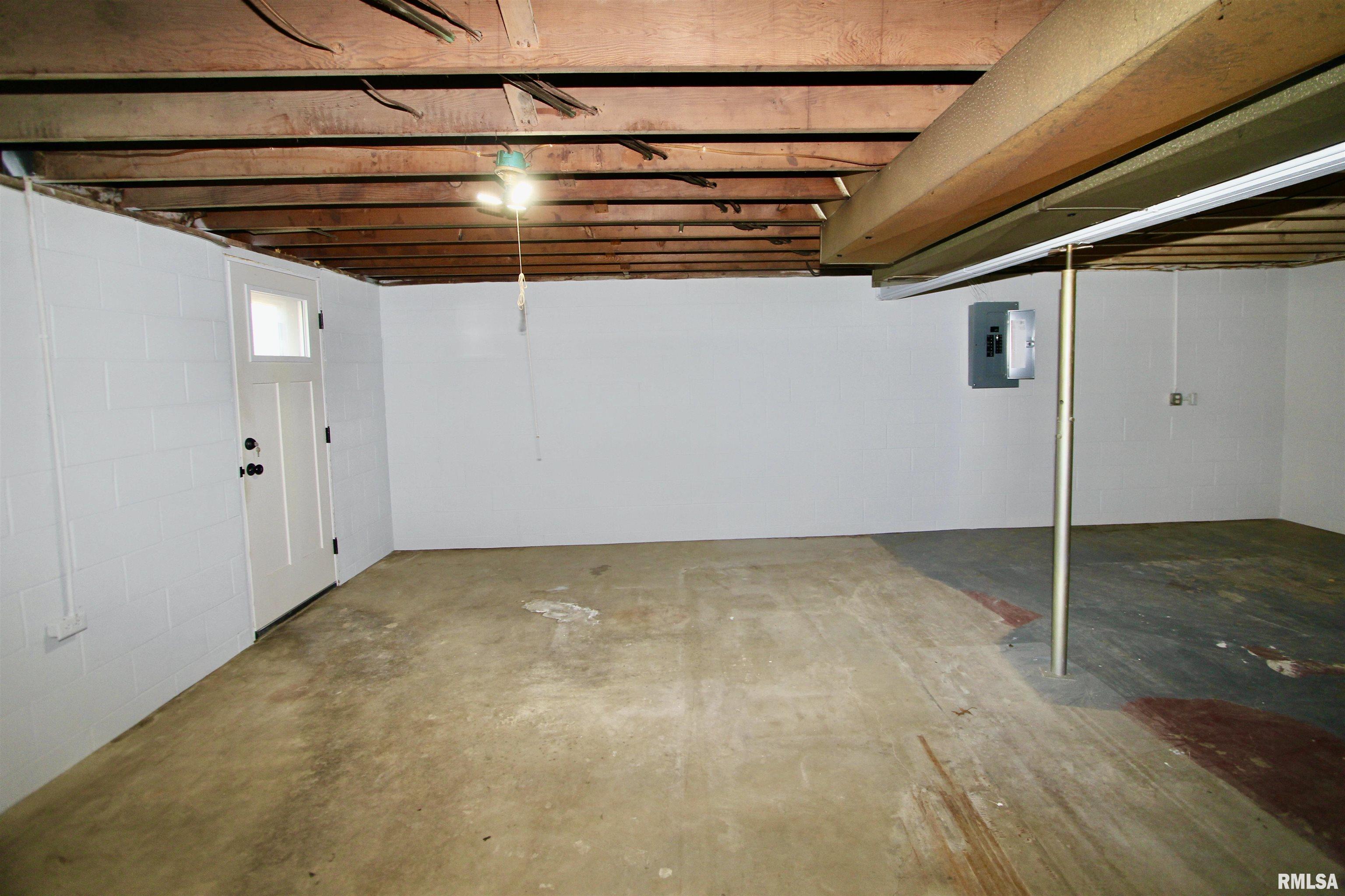 5227 West Airways Road Peoria, IL 61607 - Photo 45 of 55