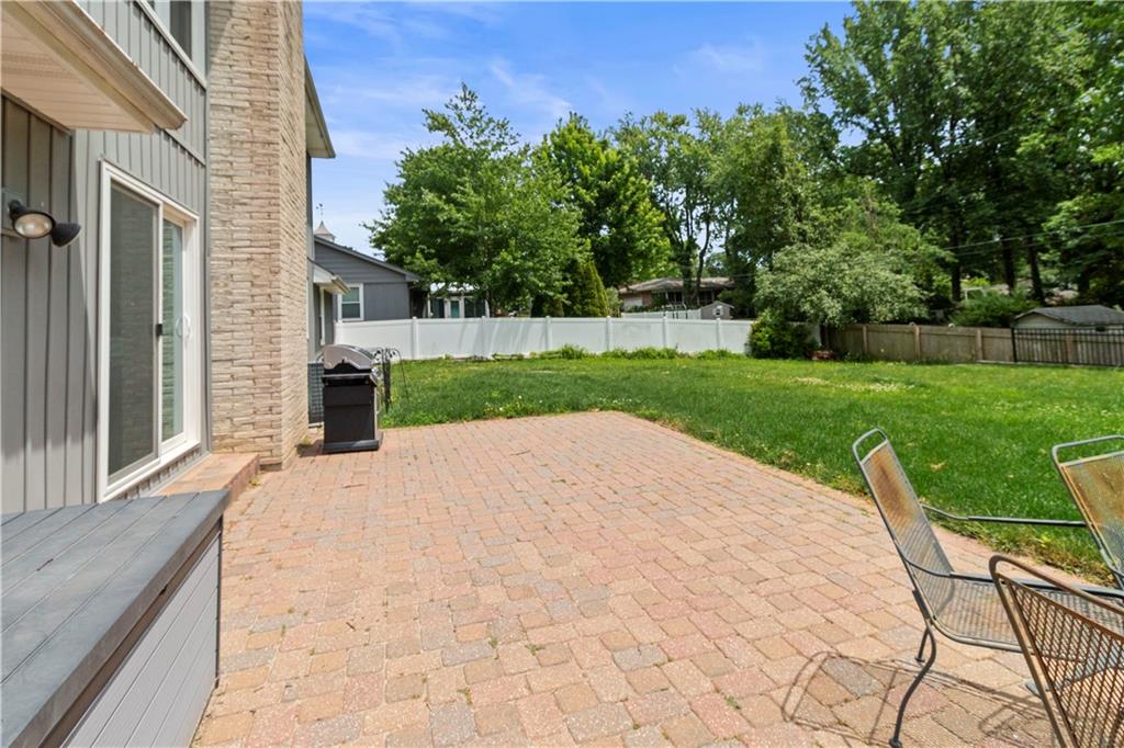 407 Northwest O'Brien Road Lee's Summit, MO 64063 - Photo 25 of 32