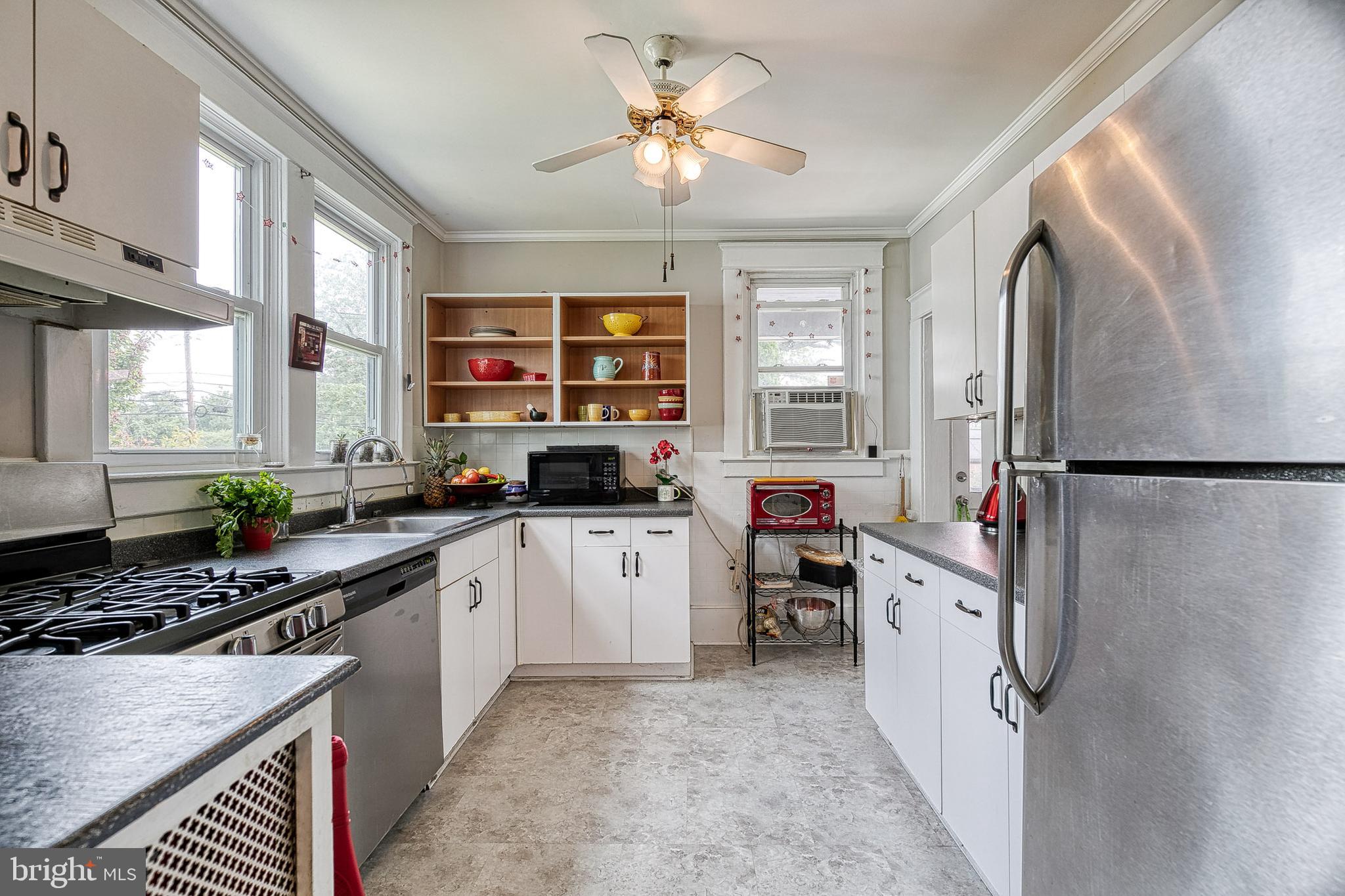 5511 Pilgrim Road Baltimore, MD 21214 - Photo 15 of 34