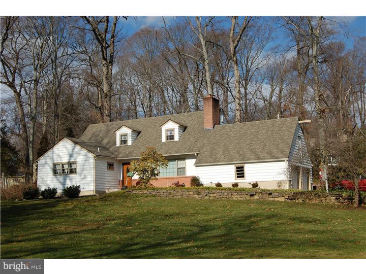 40 Arlington Road Devon, PA 19333 - Photo 2 of 21 Exterior Front