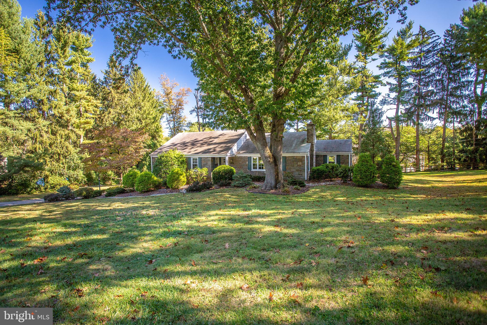 507 Shadeland Road Villanova, PA 19085 - Photo 2 of 30