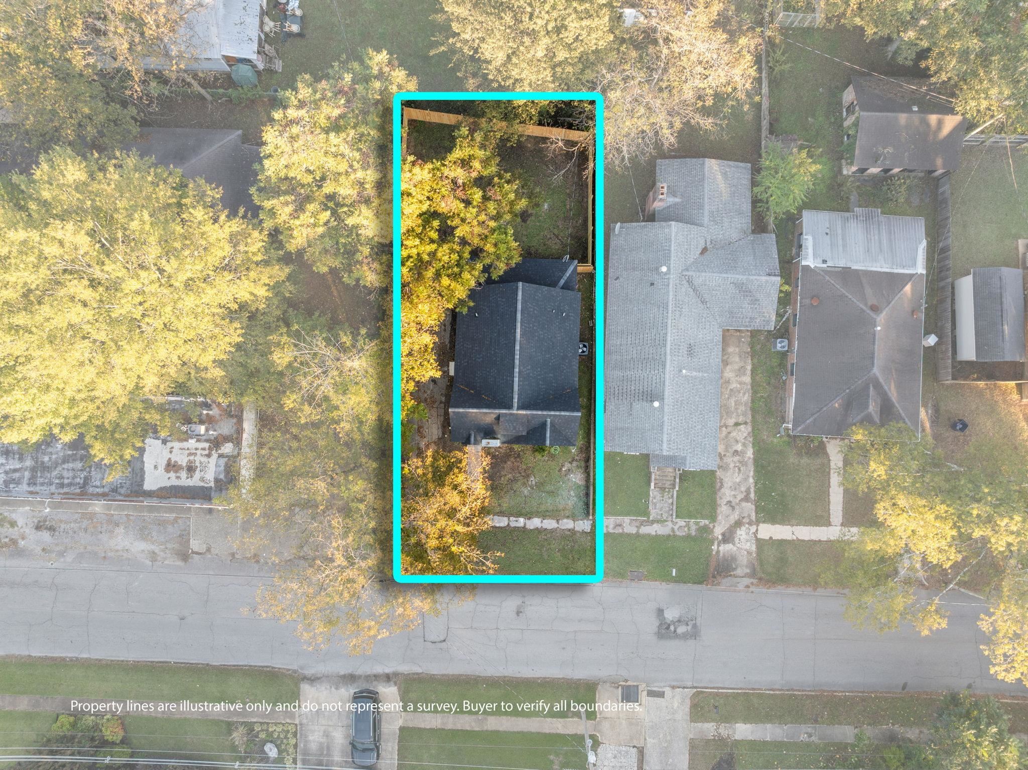 1008 North Madison Street Corinth, MS 38834 - Photo 20 of 33 a picture of a door of the house