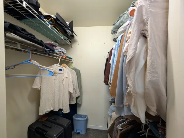 $2,700 | 125 Riverview Court, Unit 125, Secaucus, NJ 07094