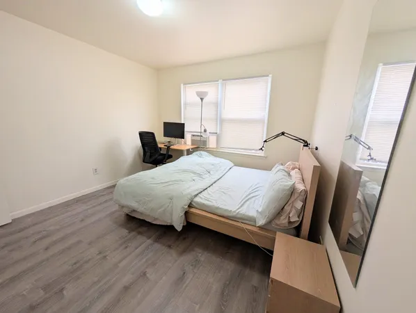 $2,700 | 125 Riverview Court, Unit 125, Secaucus, NJ 07094