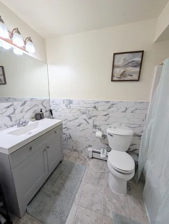 $2,700 | 125 Riverview Court, Unit 125, Secaucus, NJ 07094