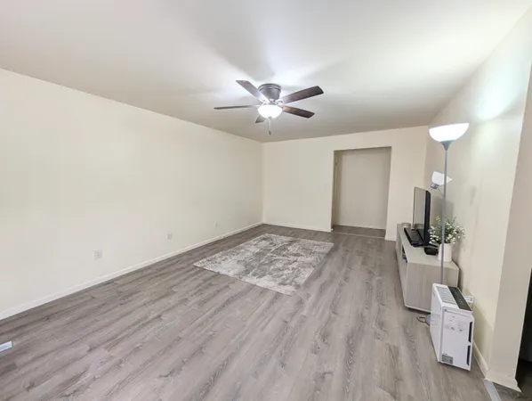 $2,700 | 125 Riverview Court, Unit 125, Secaucus, NJ 07094