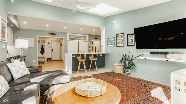 $1,650,000 | 8045 Broadway Street, Indianapolis, IN 46240