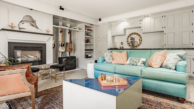 $1,650,000 | 8045 Broadway Street, Indianapolis, IN 46240