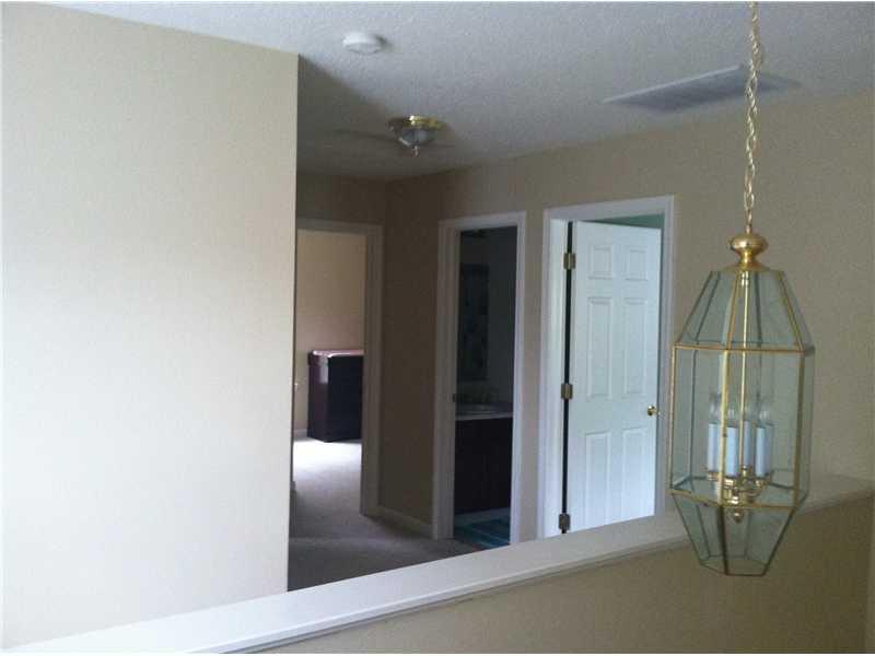 518 Sun Ridge Boulevard Avon, IN 46123 - Photo 8 of 9