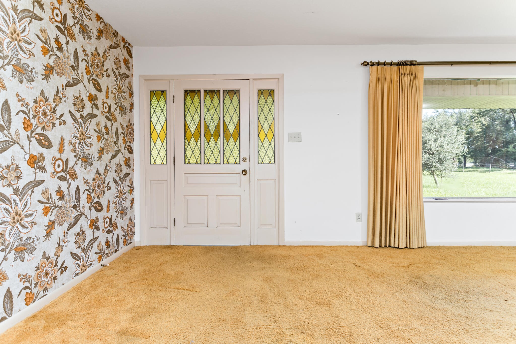 3030 Moore Road Beaumont, TX 77713 - Photo 13 of 38 a view of an empty room with a window