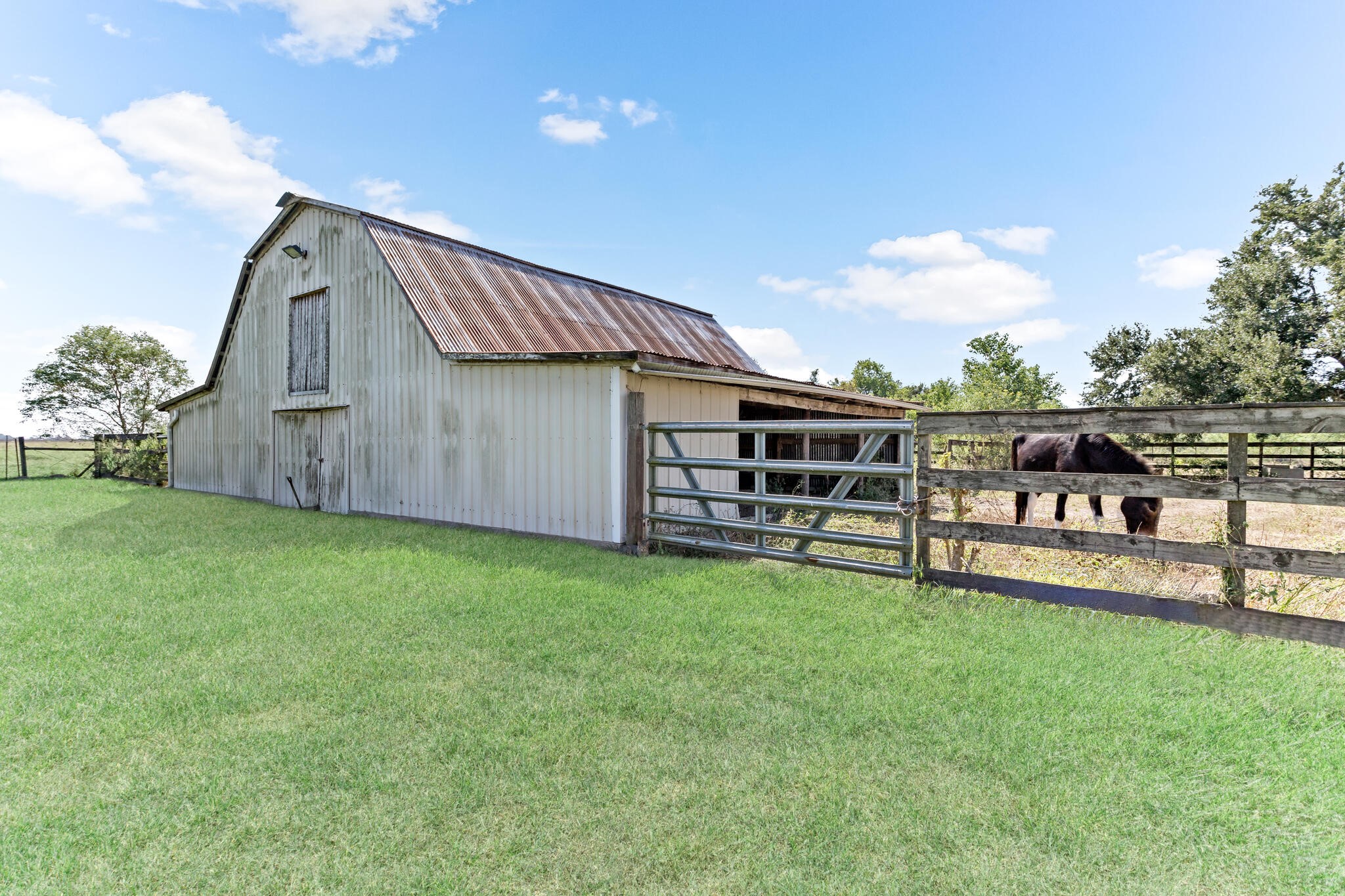 3030 Moore Road Beaumont, TX 77713 - Photo 5 of 38 a view of a house with backyard and sitting area