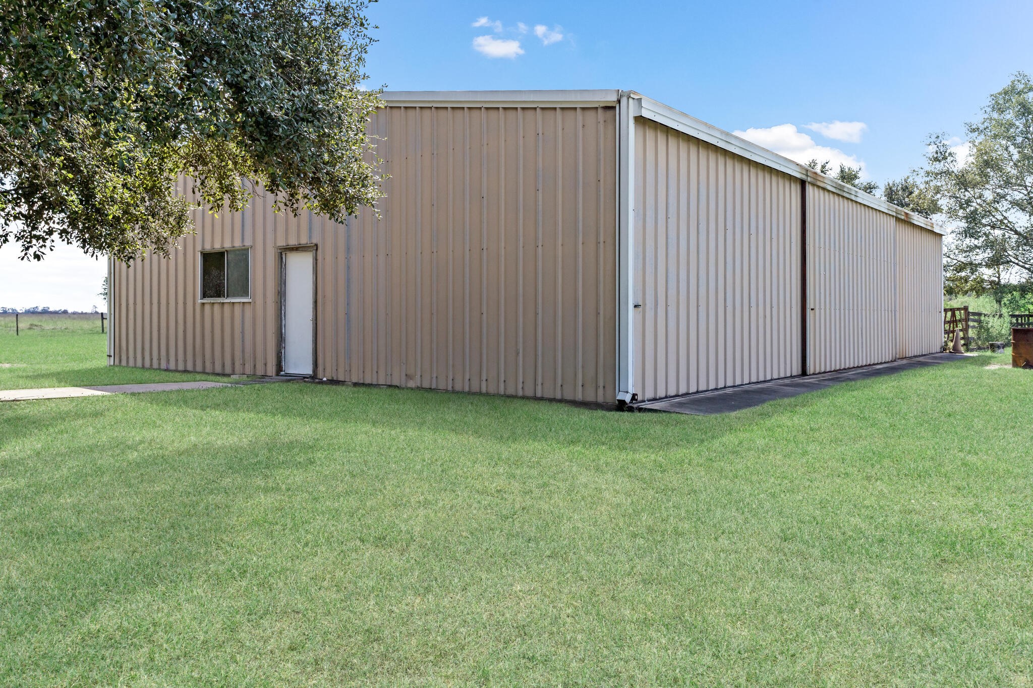 3030 Moore Road Beaumont, TX 77713 - Photo 7 of 38 a view of backyard with garden