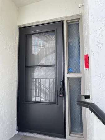 $2,500 | 5275 Europa Drive, Unit I, Boynton Beach, FL 33437