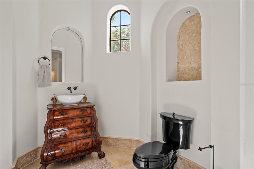 6844 Valhalla Way Windermere, FL 34786 - Photo 13 of 57