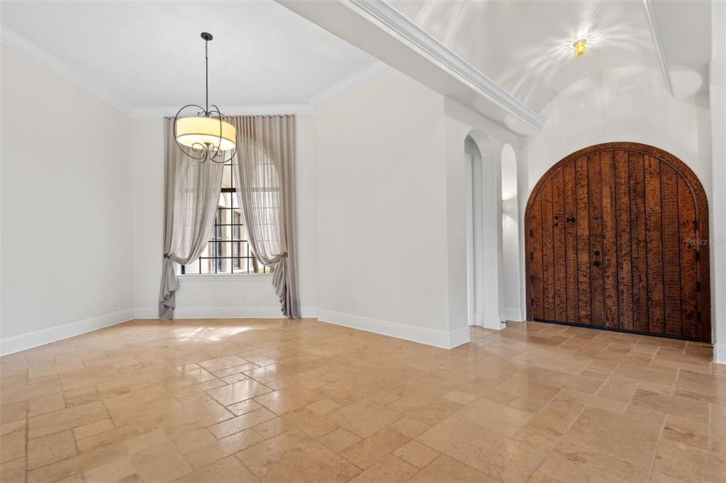 6844 Valhalla Way Windermere, FL 34786 - Photo 10 of 57