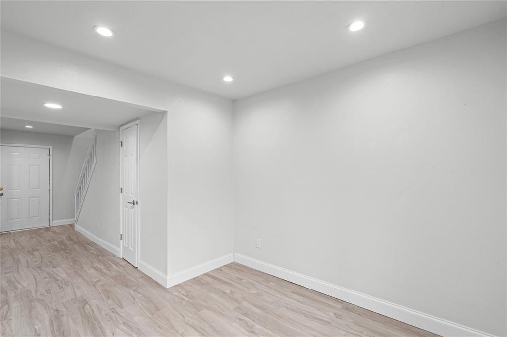 1342 North Hampton Road Alpharetta, GA 30009 - Photo 18 of 29 a view of an empty room