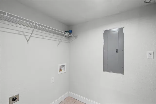 $2,200 | 1342 North Hampton Road, Alpharetta, GA 30009