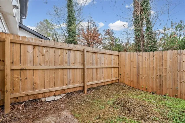 $2,200 | 1342 North Hampton Road, Alpharetta, GA 30009