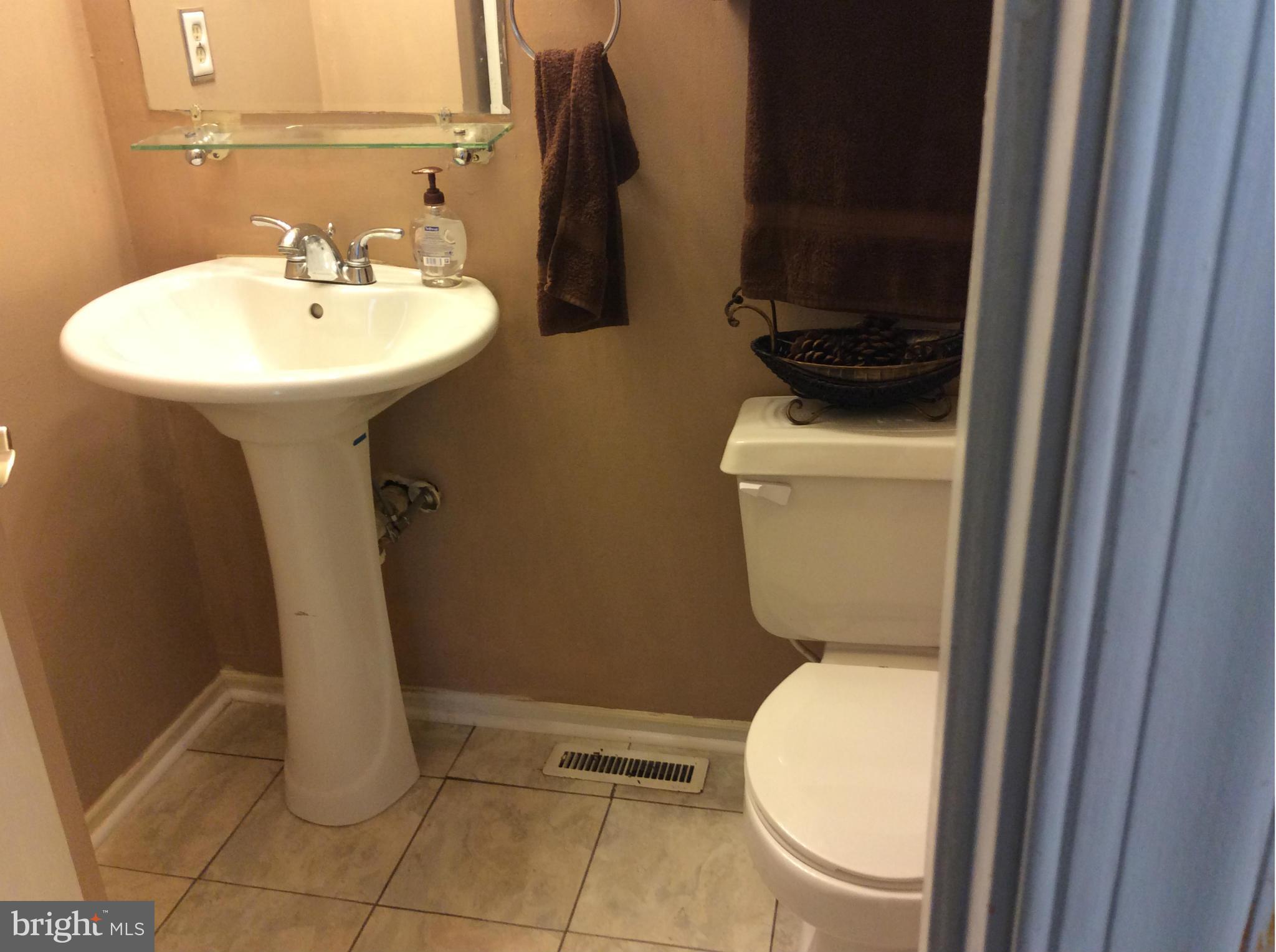 7413 Bentree Road Fort Washington, MD 20744 - Photo 14 of 28 Bath (Master)