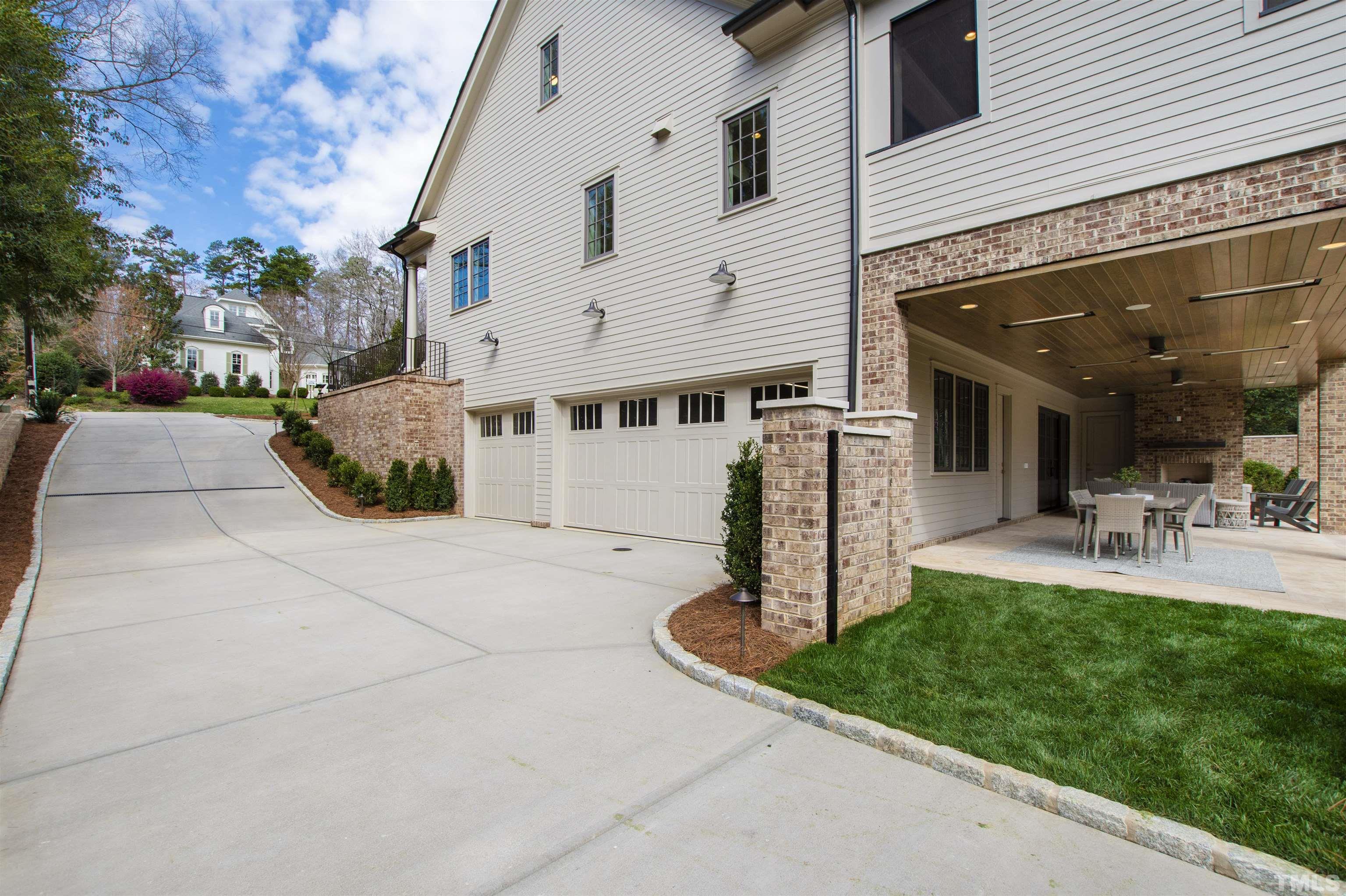 1716 Nottingham Road Raleigh, NC 27607 - Photo 78 of 78 a front view of a house with garden
