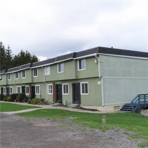 $925,000 | 1138 N Road, Tully, NY 13159