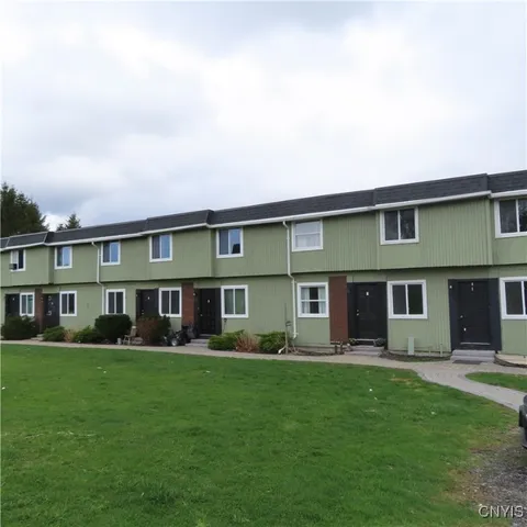 $925,000 | 1138 N Road, Tully, NY 13159