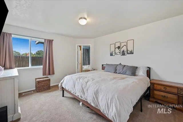 $392,000 | 1322 North 14th E Street, Mountain Home, ID 83647