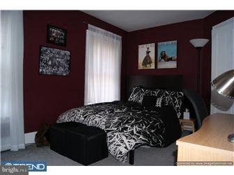 343 Spring Mill Avenue Conshohocken, PA 19428 - Photo 7 of 11 Bedroom