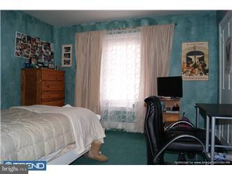 343 Spring Mill Avenue Conshohocken, PA 19428 - Photo 8 of 11 Bedroom