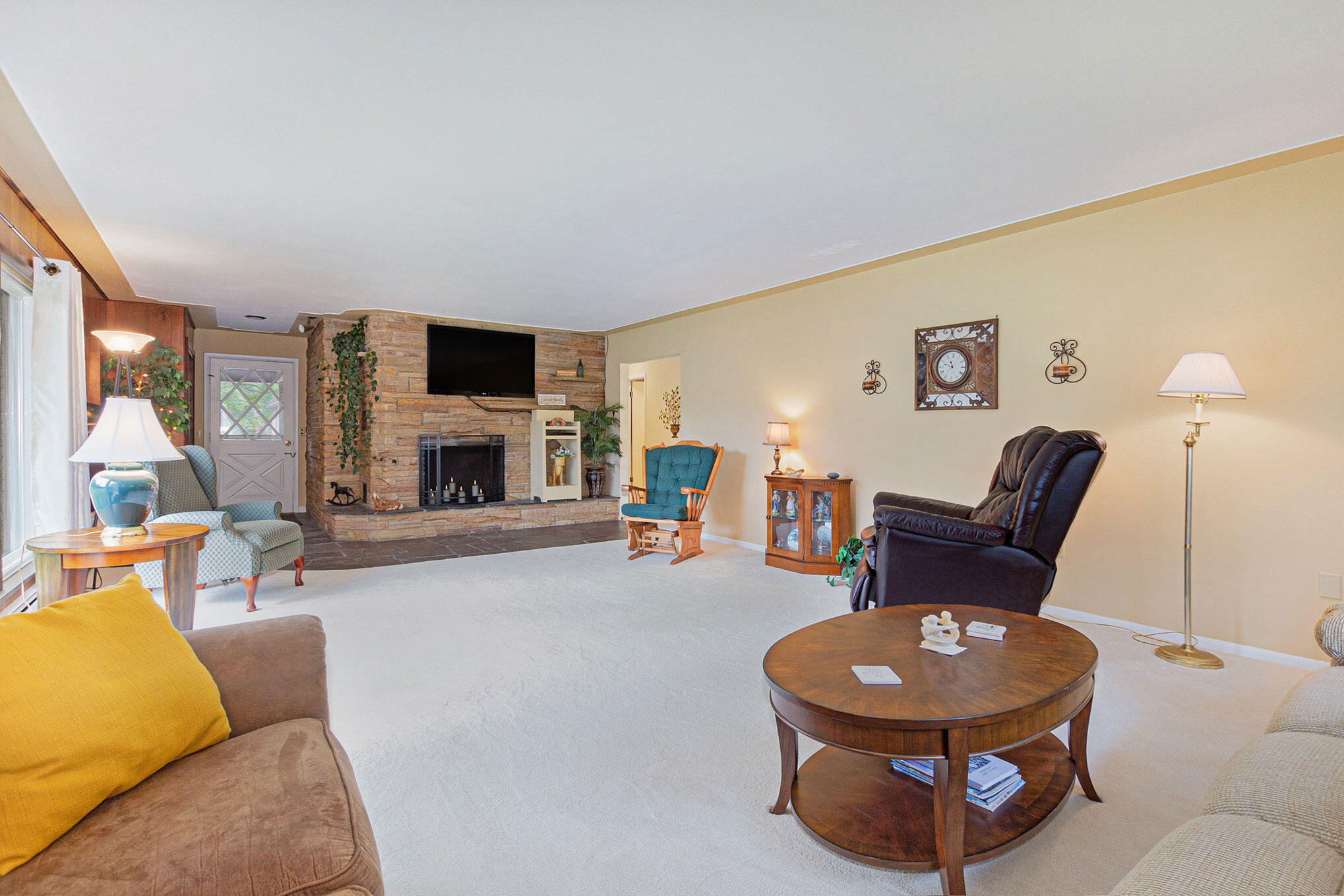 4165 Whitehall Road Muskegon, MI 49445 - Photo 11 of 45 IMG_0711-1