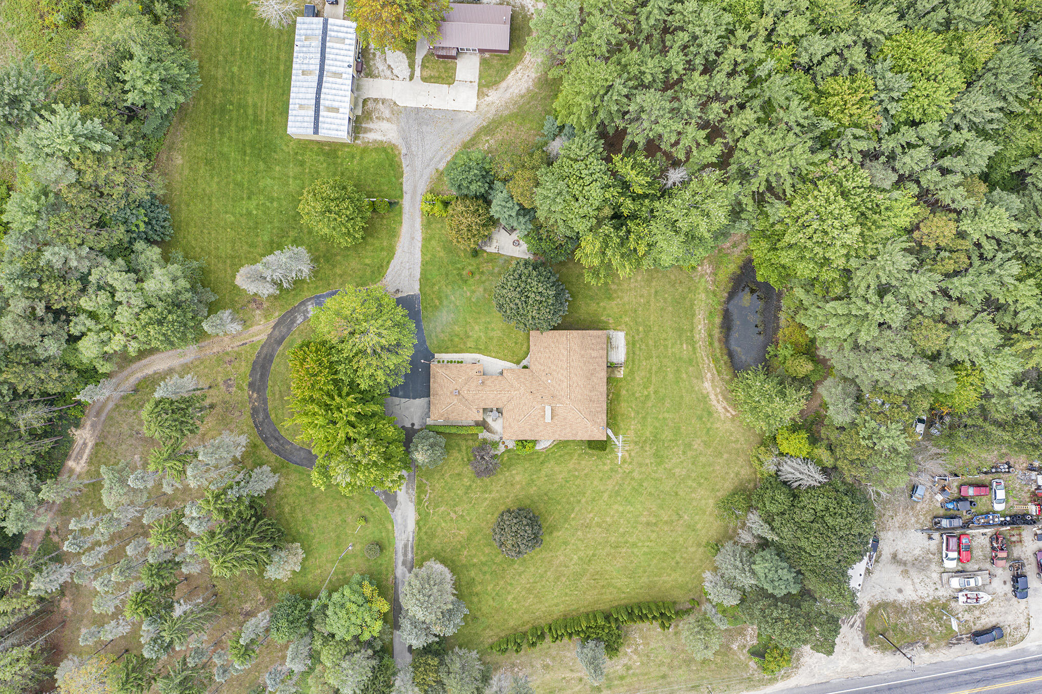 4165 Whitehall Road Muskegon, MI 49445 - Photo 38 of 45 DJI_0961
