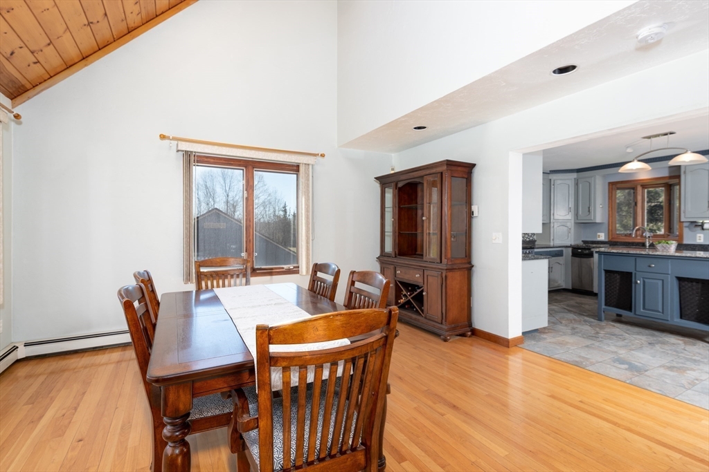 27 Dudley Road Sutton, MA 01590 - Photo 11 of 42 a dining room with furniture and window