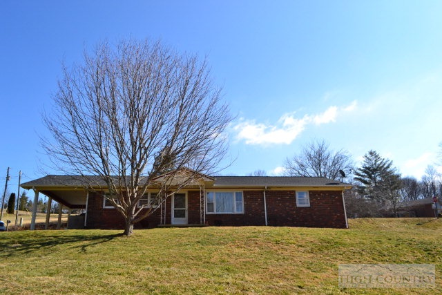 209 Frank Witherspoon Road Jefferson, NC 28640 - Photo 1 of 13 Gallery Image 1
