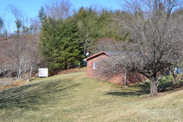 209 Frank Witherspoon Road Jefferson, NC 28640 - Photo 13 of 13 Gallery Image 13