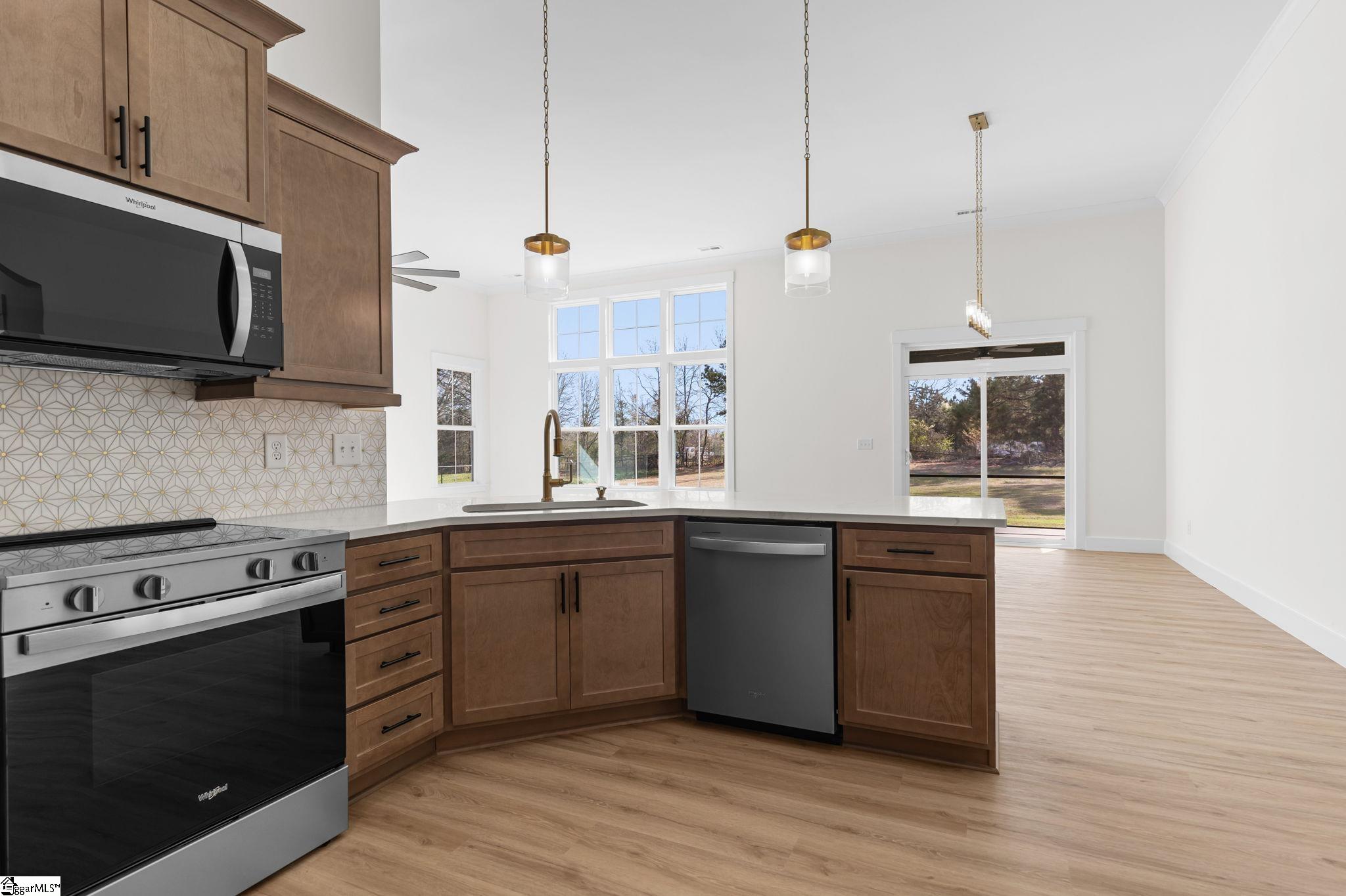 1165 Goodjoin Road Campobello, SC 29322 - Photo 15 of 43