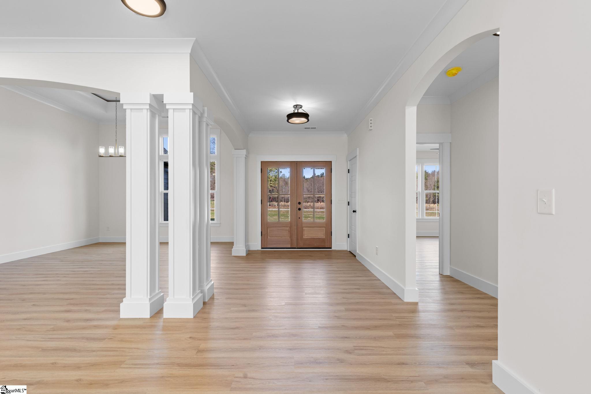 1165 Goodjoin Road Campobello, SC 29322 - Photo 5 of 43