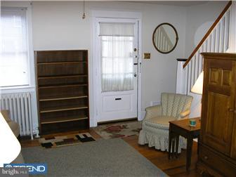 931 Edgemore Road Philadelphia, PA 19151 - Photo 3 of 12 Gallery Image 3