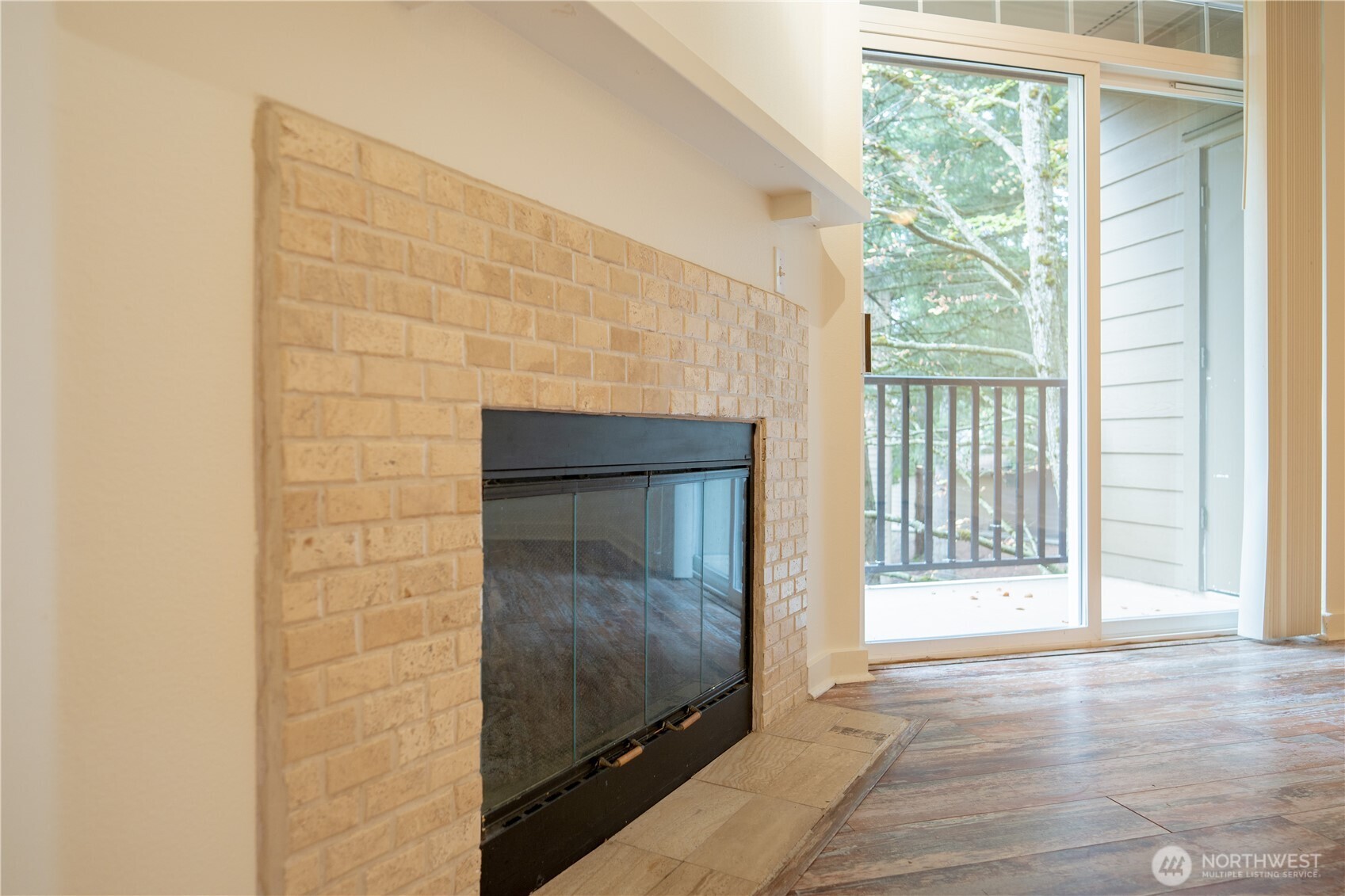 18930 Bothell Everett Highway, Unit E203 Bothell, WA 98012 - Photo 6 of 37 Gallery Image 6