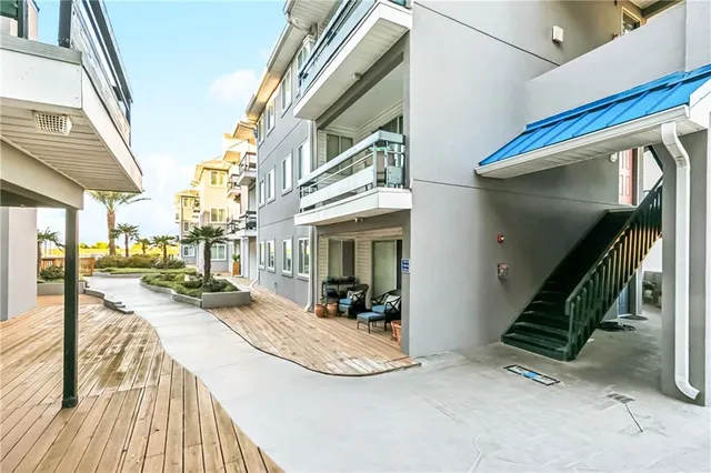 $2,150 | 420 Metairie-Hammond Highway, Unit 331, Metairie, LA 70005