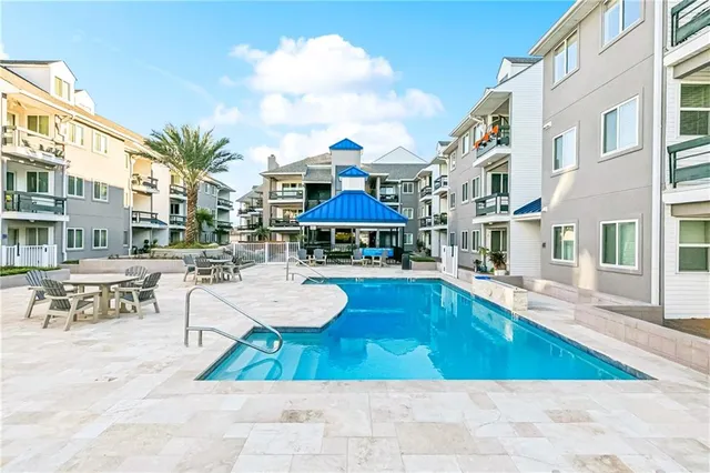 $2,150 | 420 Metairie-Hammond Highway, Unit 331, Metairie, LA 70005