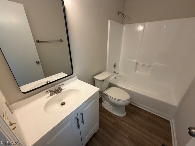 5913 Oak Point Road Lorain, OH 44053 - Photo 15 of 19 Gallery Image 15