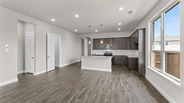 $2,550 | 3804 Malibu Drive, Sherman, TX 75090