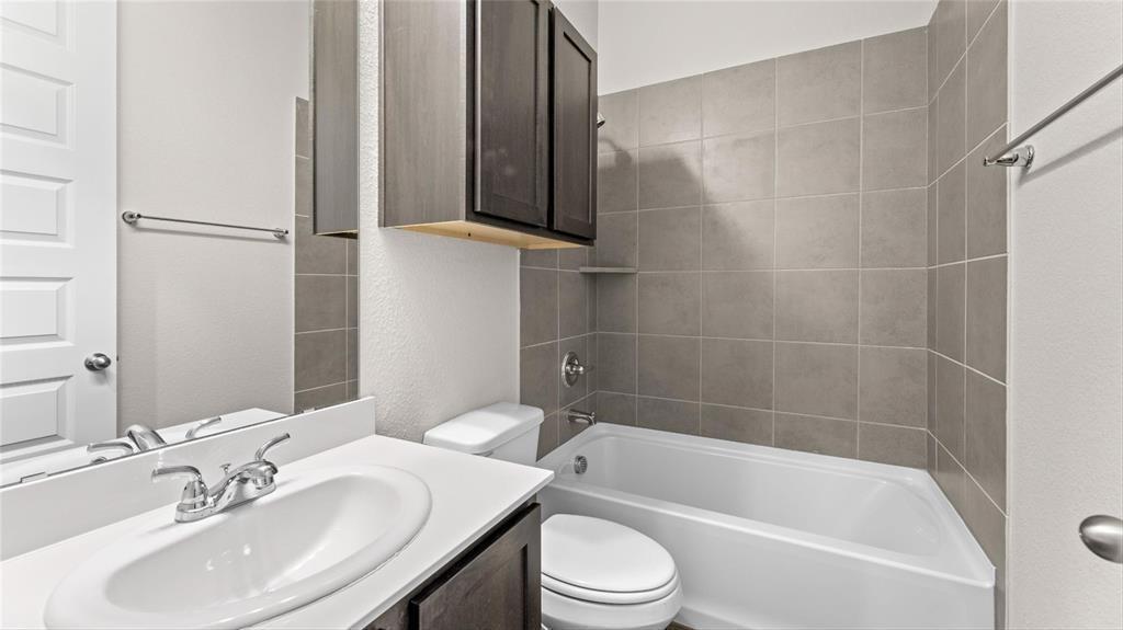 3804 Malibu Drive Sherman, TX 75090 - Photo 5 of 27