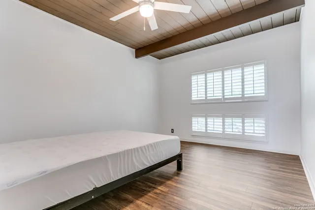 $249,000 | 3102 Eisenhauer Road, Unit B 20, San Antonio, TX 78209