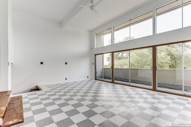 $249,000 | 3102 Eisenhauer Road, Unit B 20, San Antonio, TX 78209