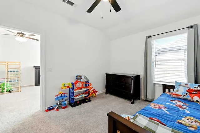 $3,200 | 15727 Rosemary Hl Lane, Conroe, TX 77302