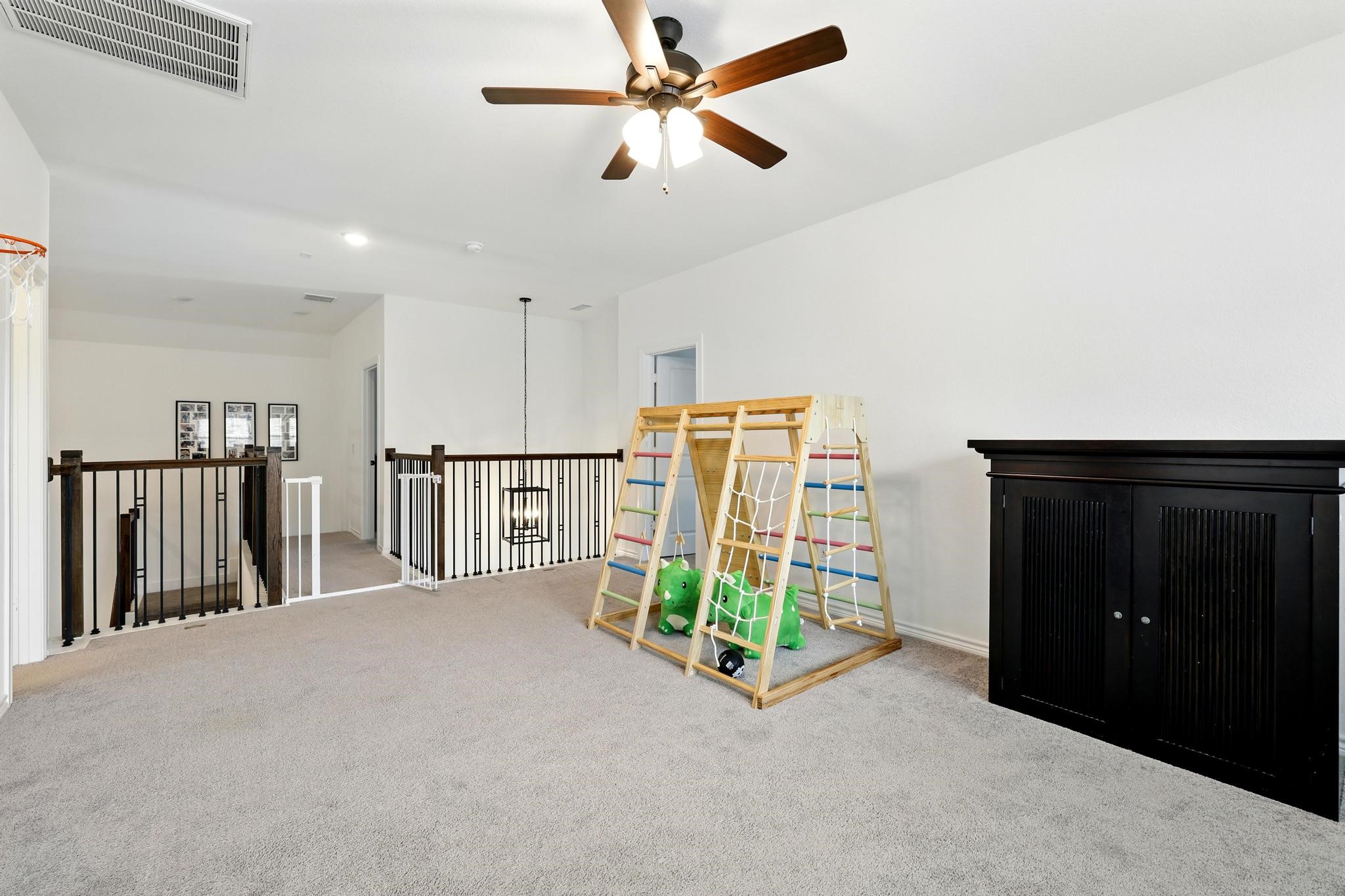 15727 Rosemary Hl Lane Conroe, TX 77302 - Photo 24 of 28 a view of a hallway with closet area