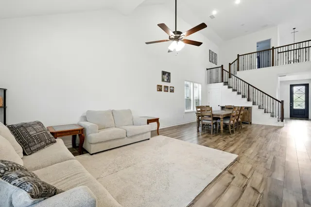 $3,200 | 15727 Rosemary Hl Lane, Conroe, TX 77302